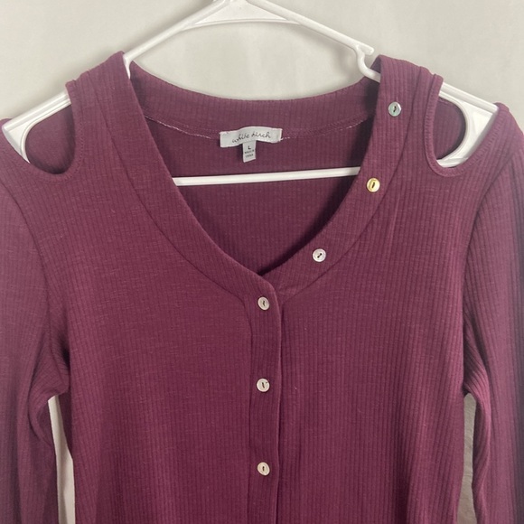 EUC White Birch Purple Long Sleeve Cold Shoulder Ribbed Bodysuit -Size Large - Picture 3 of 8